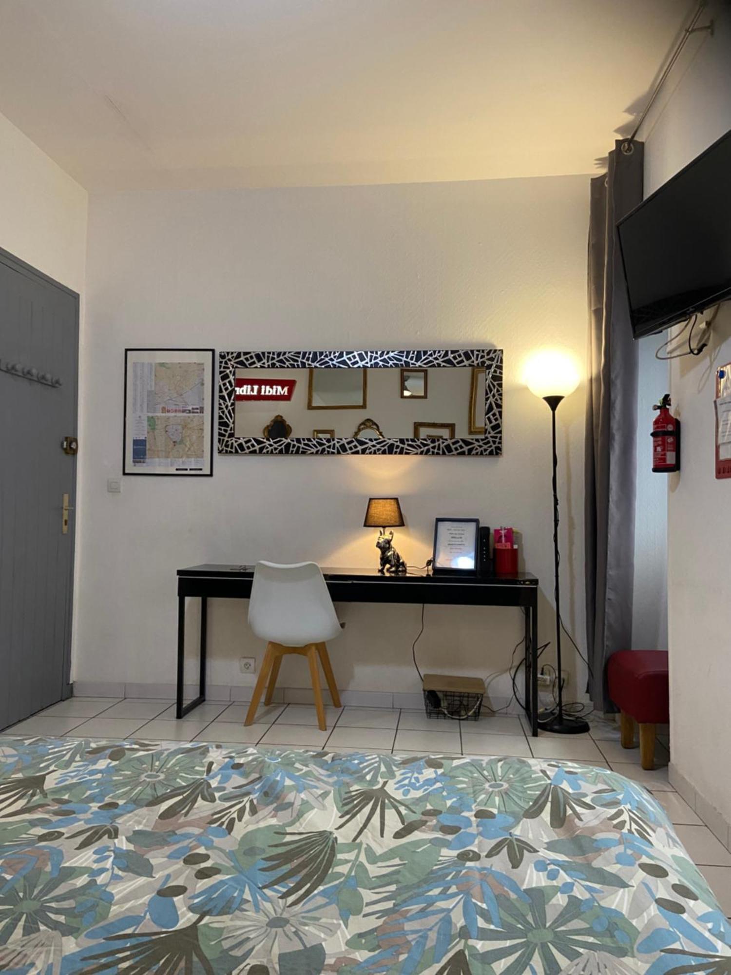 Studio Triangle Arêne Gare Maison Carrée Placette Nîmes Exterior foto